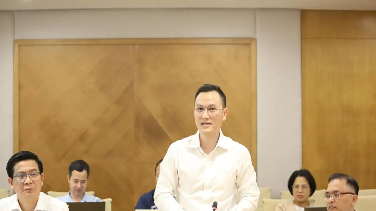 الكشف عن نحو 900 ألف رقم هاتف غير مسجل في قاعدة البيانات